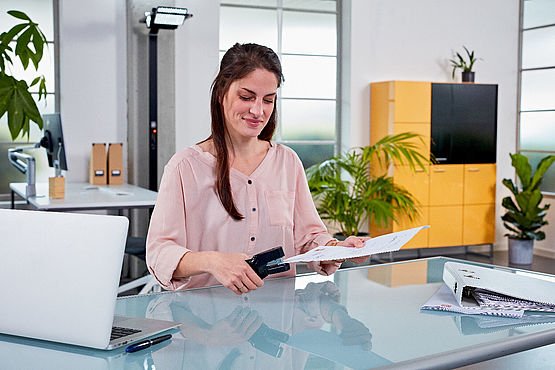 EAN 4009729048405 - Novus B 36FC Grapado plano Negro, Acero inoxidable imagen 3