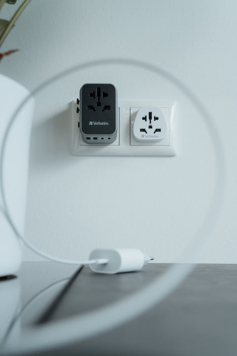 EAN 0023942495451 - Verbatim 49545 adaptador de enchufe eléctrico Universal imagen 21