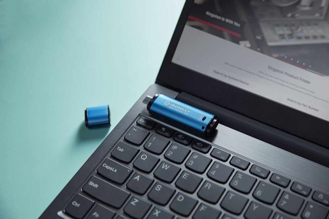 EAN 740617330175 - Kingston Technology IronKey Vault Privacy 50 unidad flash USB USB Tipo C 3.2 Gen 1 (3.1 Gen 1) Negro, Azul imagen 7