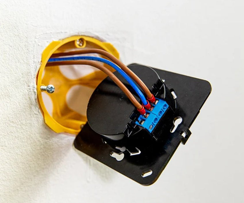 EAN 3800235264904 - Shelly SHELLY_WD_HT_BUNDLE_S centralita para hogar inteligente Inalámbrico Negro imagen 3