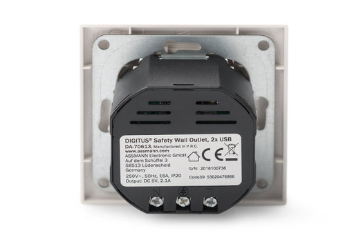 EAN 4016032443193 - Digitus DA-70613 toma de corriente 2x USB Blanco imagen 5