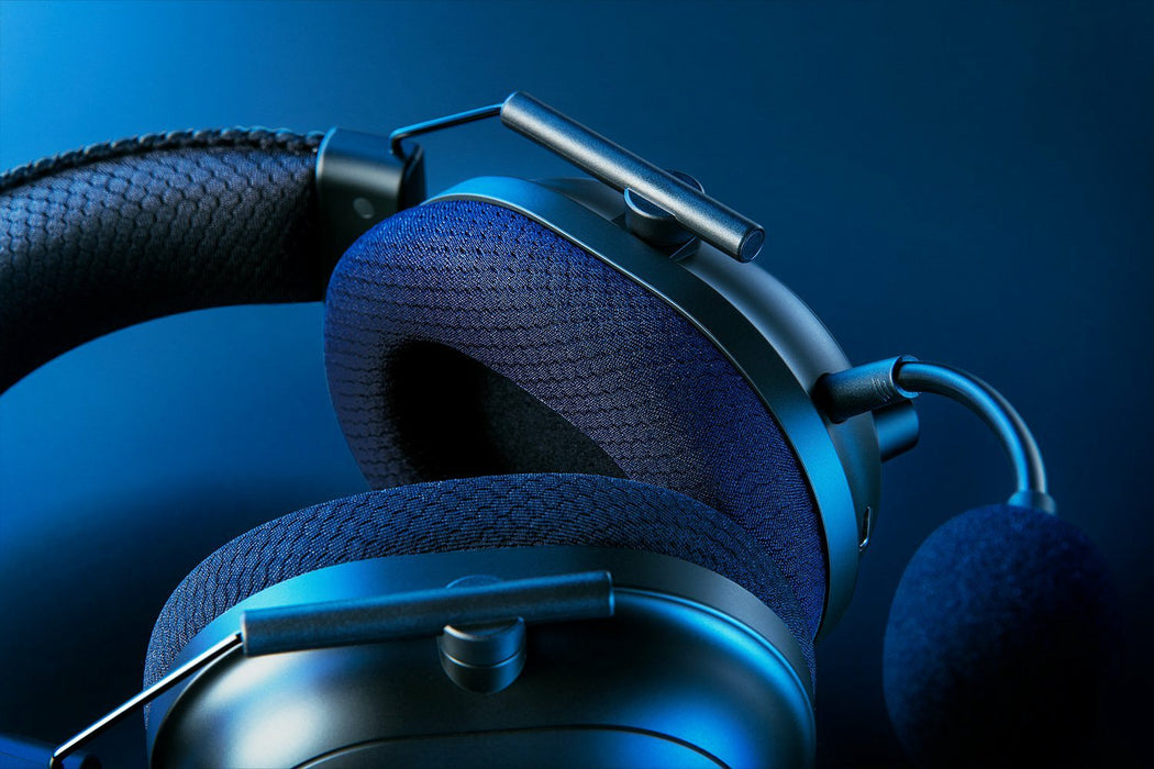 EAN 8887910060667 - Razer BlackShark V2 Pro Auriculares Inalámbrico Diadema Juego Bluetooth Negro imagen 2