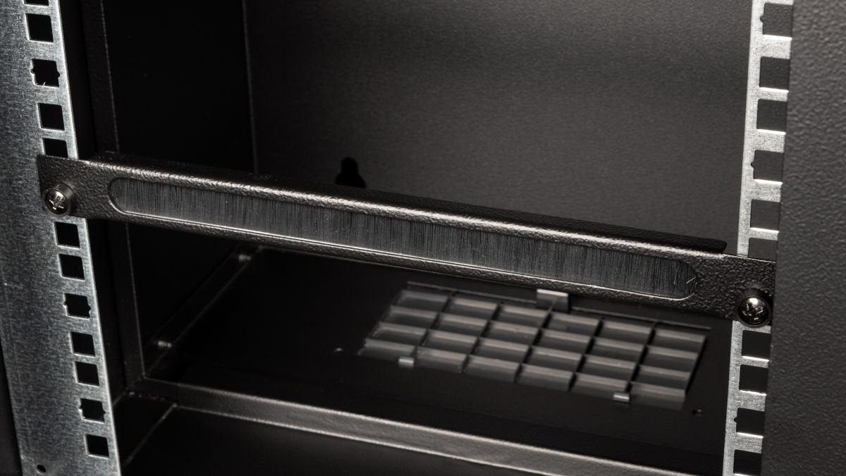 EAN 4015867236321 - Equip EZMB-10-B accesorio de bastidor Panel de gestión de cables imagen 3