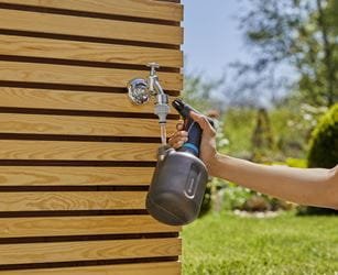 EAN 4078500052375 - Gardena 11114-20 rociador de jardín 1 L imagen 9