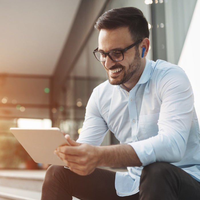 EAN 4047443458940 - Hama Freedom Light Auriculares Inalámbrico Dentro de oído Llamadas/Música Bluetooth Azul imagen 3