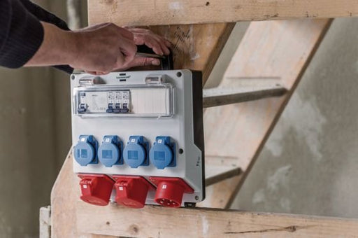 EAN 4007123644292 - Brennenstuhl 1154890010 unidad de distribución de energía (PDU) Blanco imagen 2