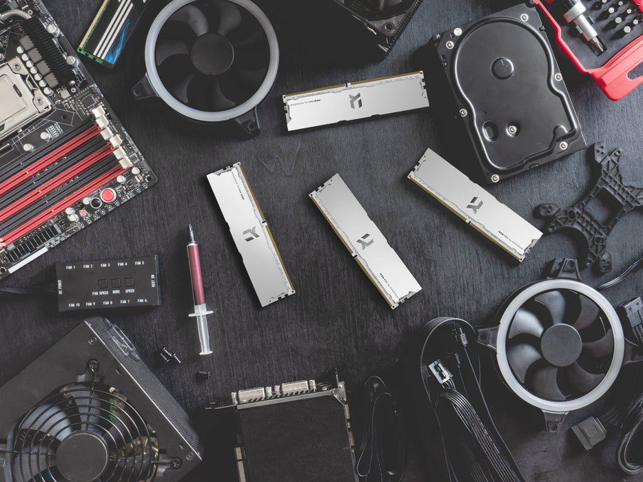 EAN 5908267960851 - Goodram IRDM PRO módulo de memoria 8 GB 1 x 8 GB DDR4 imagen 7