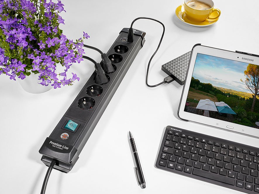 EAN 4007123662975 - Brennenstuhl 1951160601 base múltiple 3 m 6 salidas AC Interior Negro imagen 2