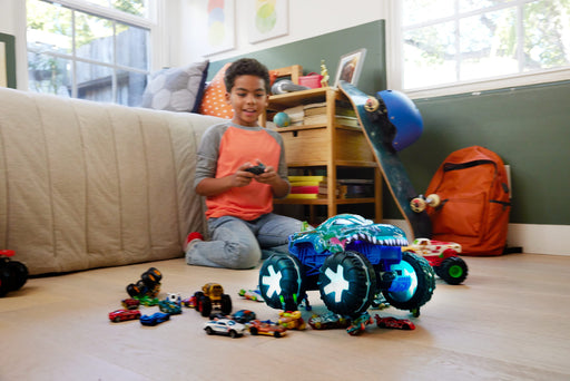 EAN 0194735258246 - Hot Wheels Monster Trucks JBD90 modelo controlado por radio Monster truck Motor eléctrico 1:15 imagen 2