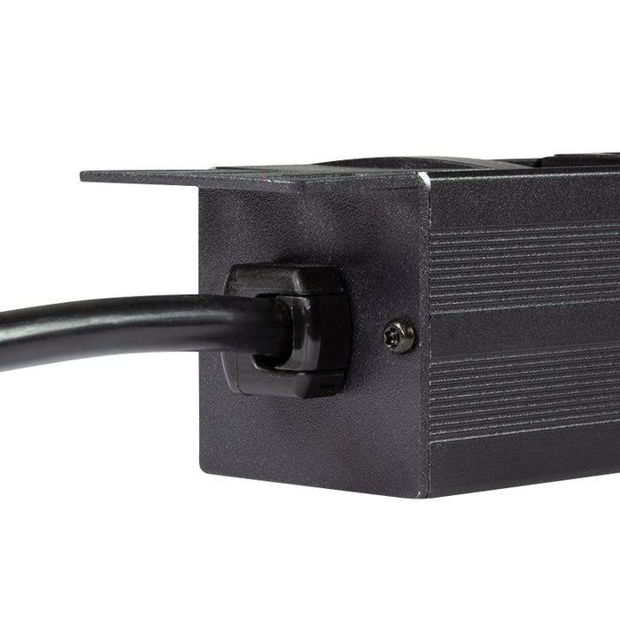 EAN 4052792055580 - LogiLink PDU8C02 unidad de distribución de energía (PDU) 8 salidas AC 1U Negro imagen 3