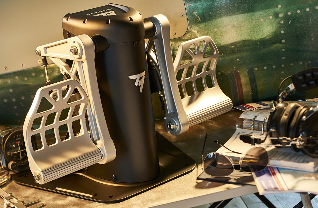 EAN 3362932915249 - Thrustmaster TPR Rudder Negro, Plata USB Simulador de Vuelo Analógico PC imagen 7