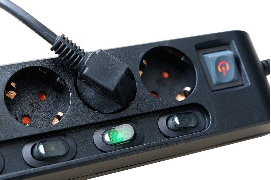 EAN 4007123667482 - Brennenstuhl 1153110116 base múltiple 2 m 6 salidas AC Interior Negro imagen 5