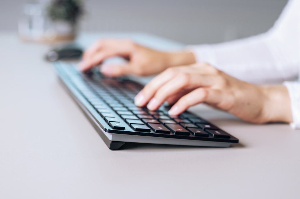 EAN 4025112097164 - CHERRY KW 9100 SLIM teclado Universal RF Wireless + Bluetooth QWERTY Español Negro imagen 6