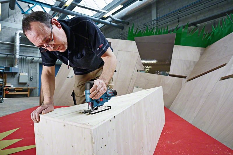 EAN 3165140711463 - Bosch GST 12V-70 Professional power jigsaws 2800 spm 1,5 kg imagen 4