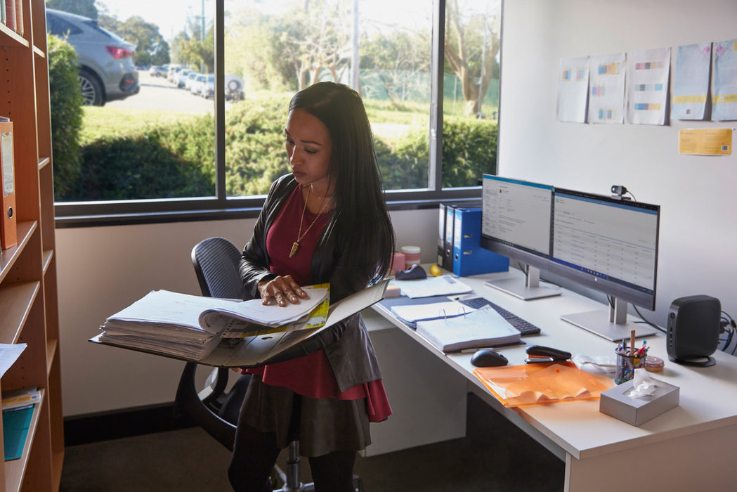 EAN 0196786300615 - HP E-Series E24 G5 FHD Monitor pantalla para PC 60,5 cm (23.8") 1920 x 1080 Pixeles Full HD LCD Plata, Ne imagen 4