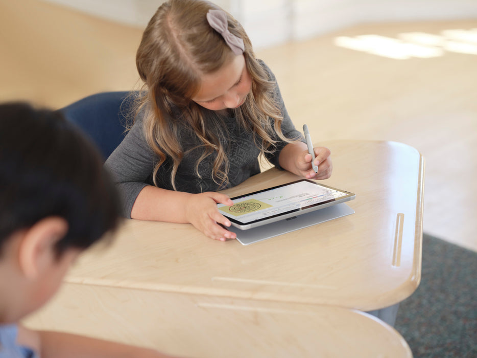 EAN 0889842764598 - Microsoft Classroom Pen 2 lápiz digital 8 g Platino imagen 3