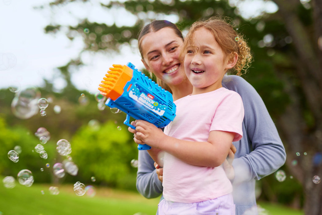 EAN 4894680029361 - Bunch O Bubbles 11348 juego y juguete de habilidad/activo Pistola de burbujas imagen 8