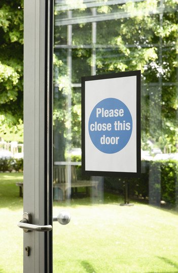 EAN 4005546404875 - Durable 4872-01 marco magnético A4 Negro imagen 5