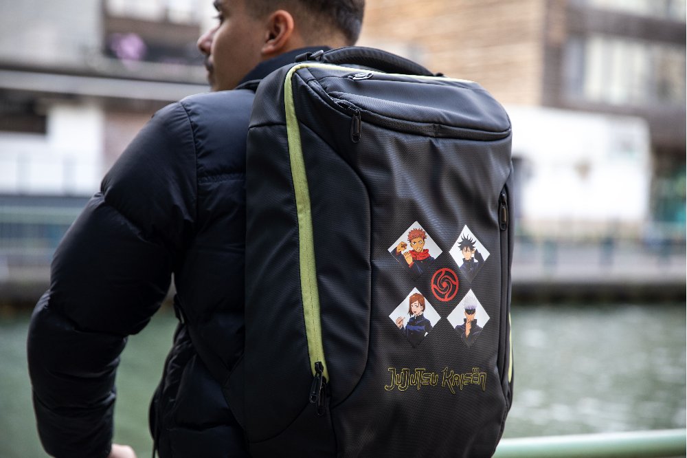 EAN 3328170292719 - Konix KX JUJUTSU 17' GAMING BACKPACK 43,2 cm (17") Mochila Negro, Oro imagen 9