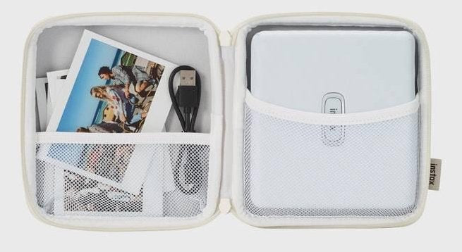 EAN 8720094753362 - Fujifilm 70100162648 accesorio para impresora portátil Estuche protector Blanco 1 pieza(s) instax Link WI imagen 2