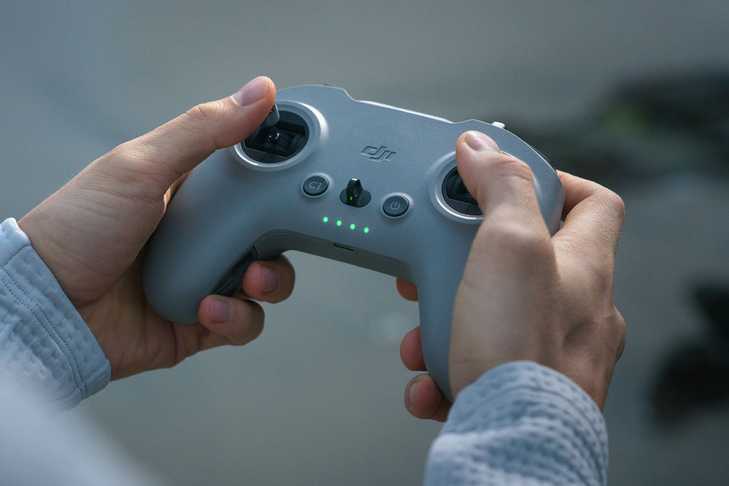 EAN 6941565980649 - DJI CP.RC.00000024.01 accesorio o pieza para dron con cámara Mando a distancia imagen 5