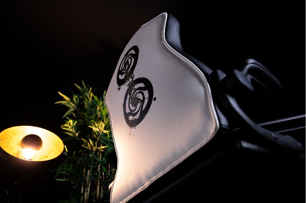 EAN 3328170293143 - Konix 78441120436 silla para videojuegos Butaca para jugar Asiento acolchado Negro imagen 12