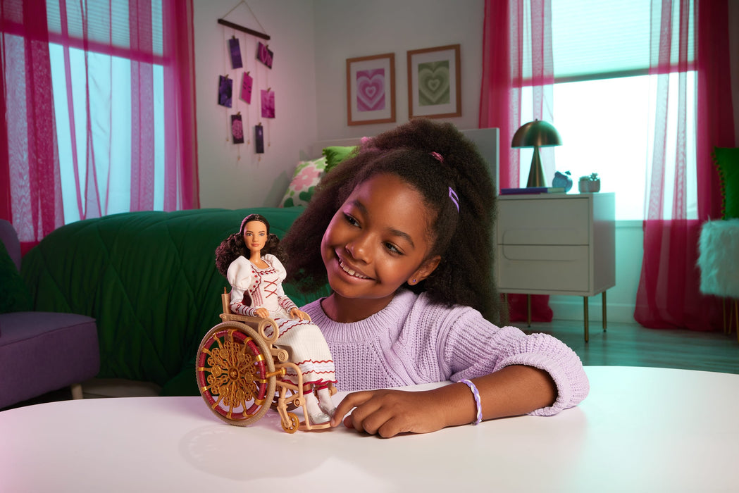 EAN 0194735241682 - Mattel HXY36 muñeca imagen 2