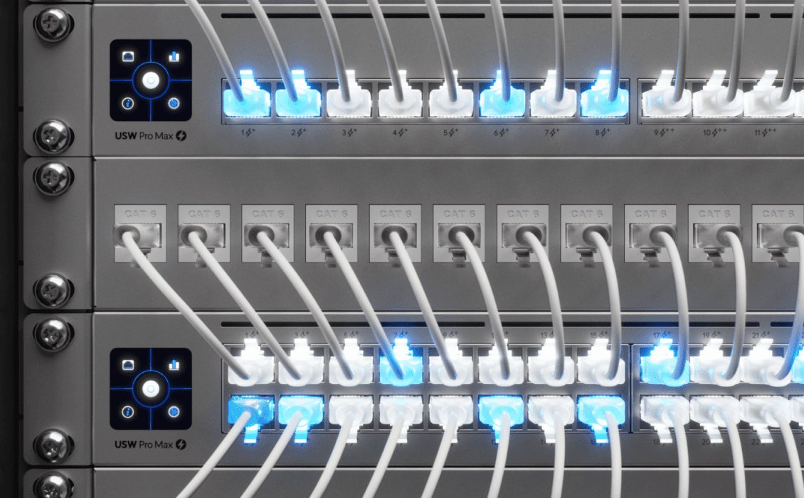 EAN 0810084695722 - Ubiquiti UACC-Cable-Patch-EL-3M-W cable de red Translúcido, Blanco Cat6 imagen 4