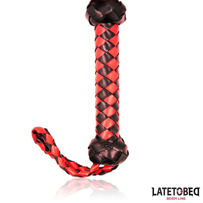 Flogger Rojo Y Negro  50cm