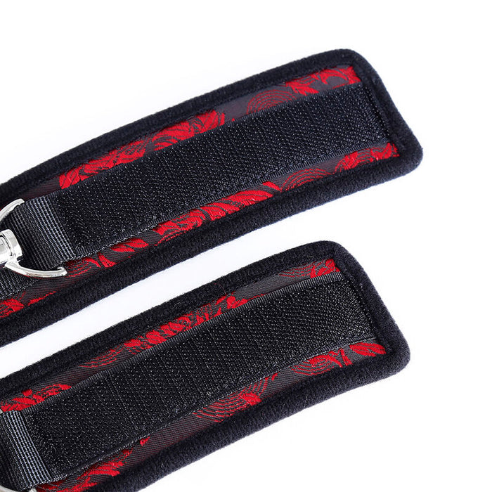 Ohmama Fetish - Esposas Muñecas Scandal