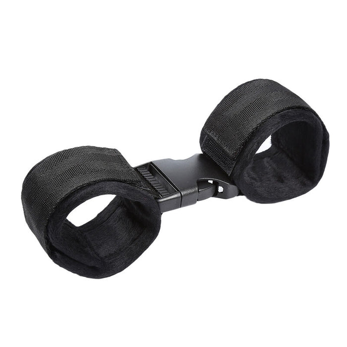 Ohmama Fetish - Restricciones Muñeca Con Broche