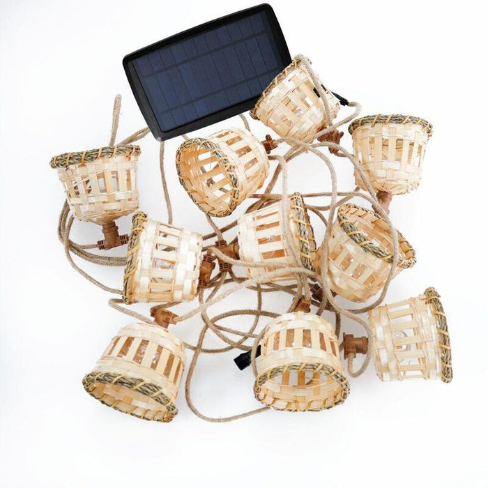 Jardín Aurora Guirnalda Solar Yute