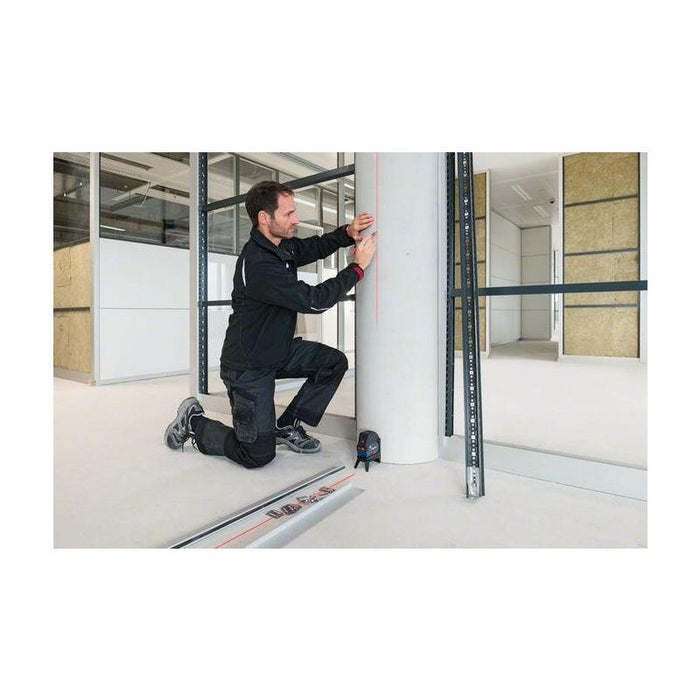 Láser Combinado Bosch Professional  Gcl 2-50 C Professional + Rm2 + Bt150, Láser De Líneas Cruzadas Azul/Negro, Líneas Láser Rojas, Con Soporte Y Trípode 0601066g02