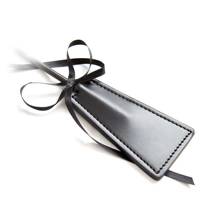 Plumas Estimuladoras Y Fusta 2 En 1 Negro